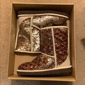 Sparkly uggs